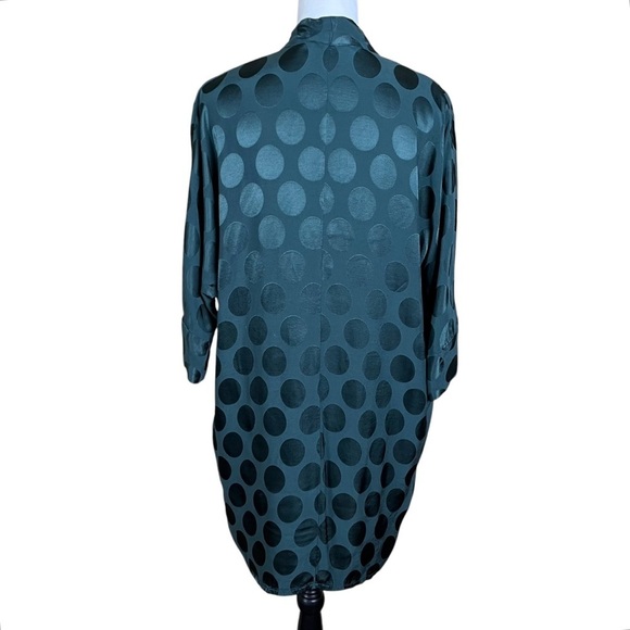 Masai Tunic Blouse Women’s Small Green Satin V Neck Relaxed Circle Print - Picture 7 of 9